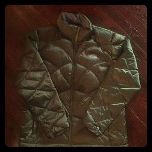 Olive green north face puff jacket